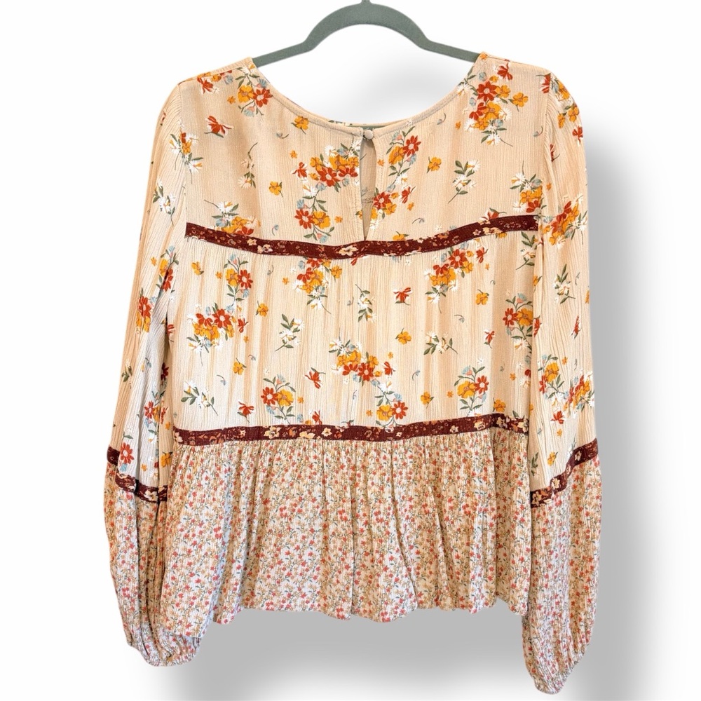 Maurices bohemian flowy blouse, tan, peasant sleeves, floral print size S - Picture 8 of 13